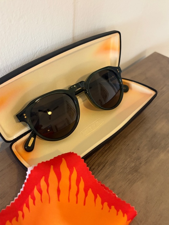 RAEN Other - RAEN Remmy 49 - Oak / Smoke Polarized